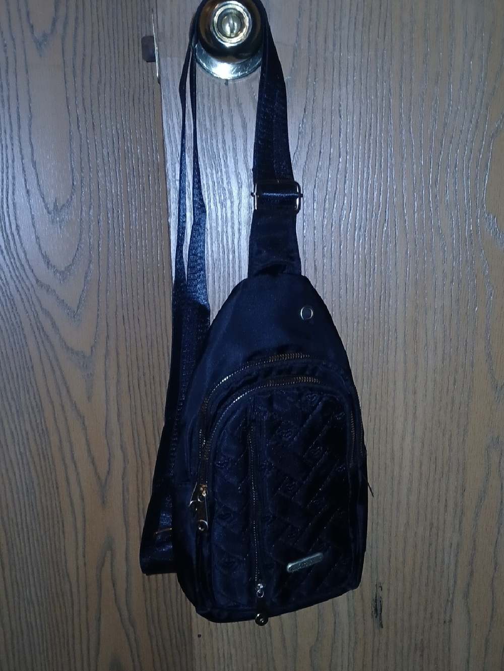 Women's Black Sling Crossbody Bag - Stylish Everyday Carry